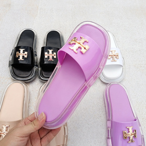 New Arrival Designer Women Summer Outdoor Slides Women Sandals Slippers Walking Style Latest Flat Sandals for Ladies Wholesale