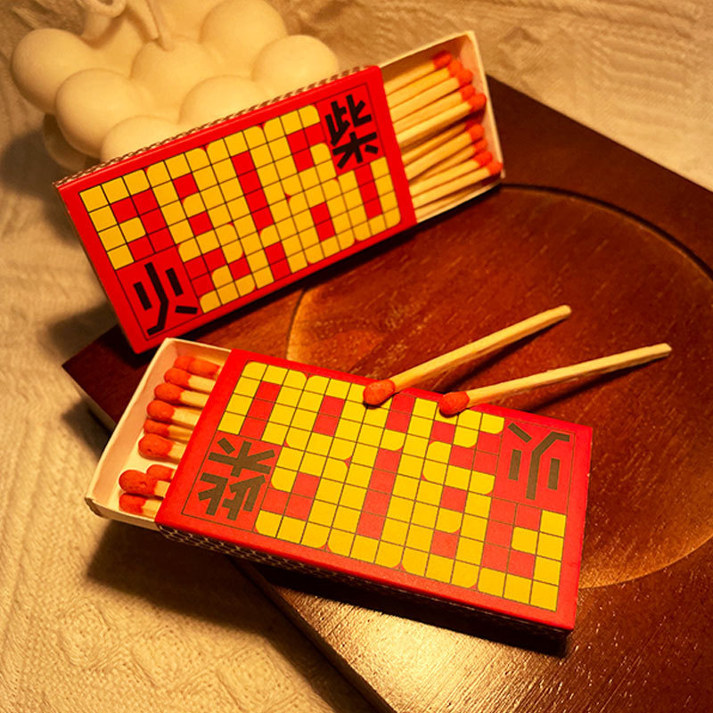 Lower MOQ Safe Wholesale Price Small Matchbox Customized 48mm Colored Waterproof Matches For Candle Matchsticks