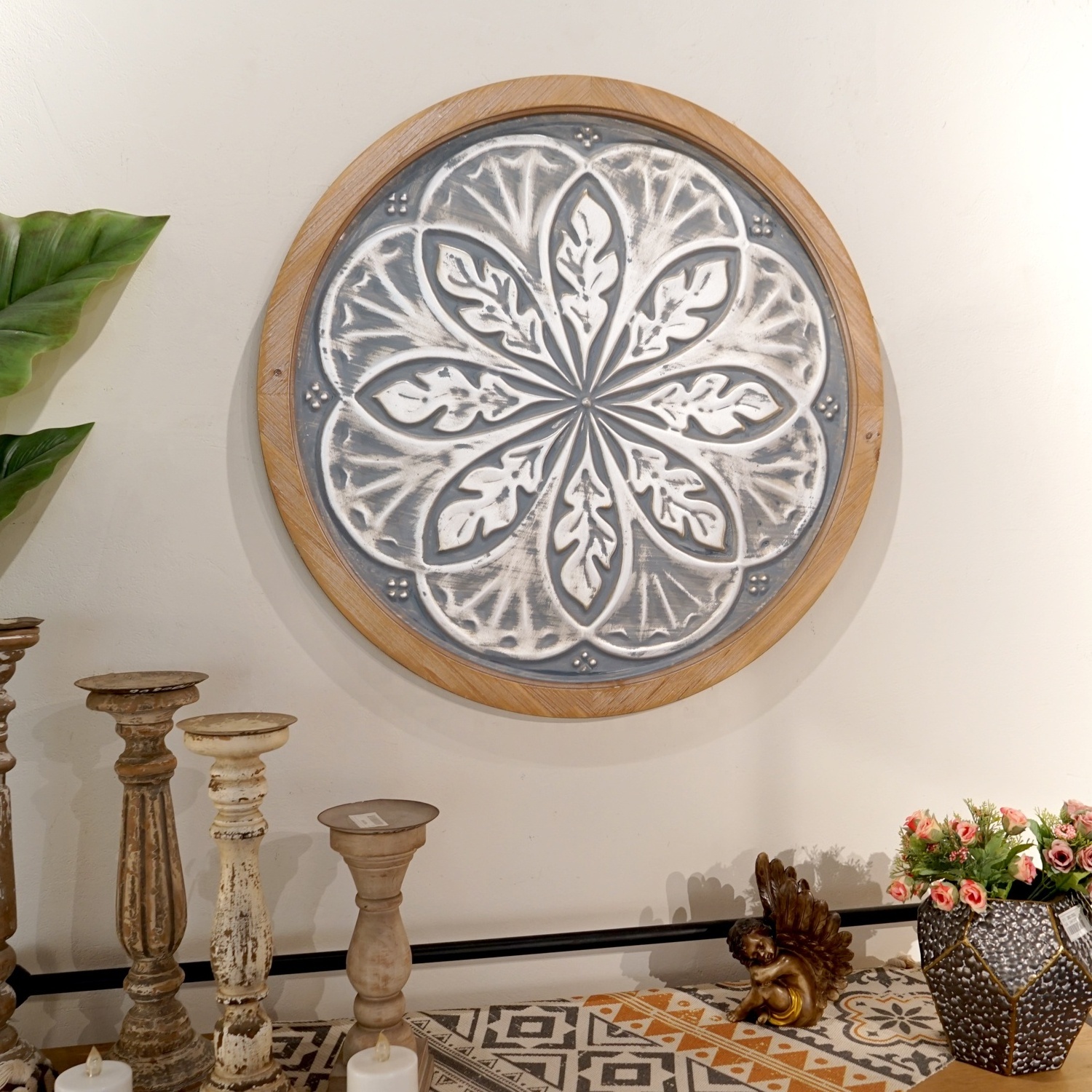 Wholesale Stamping Gray White Antique Metal Iron Wall Decorations For Home Living Room Wall Art Decor