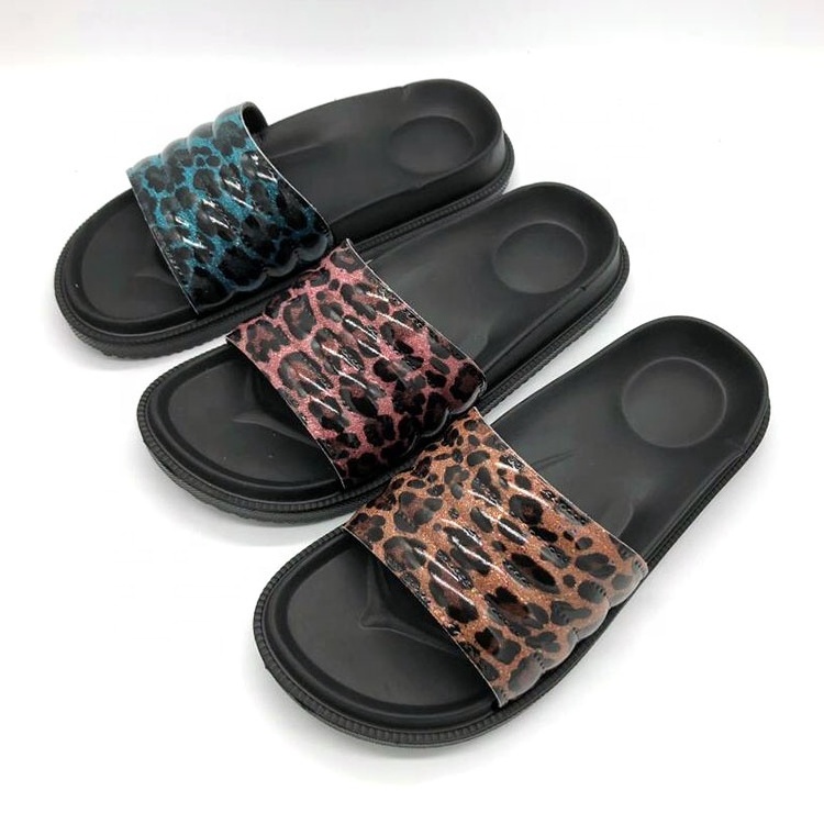 Wholesale factory oem beach non-slip women soft slipper slide, customise print pu bulk slider sandal for summer