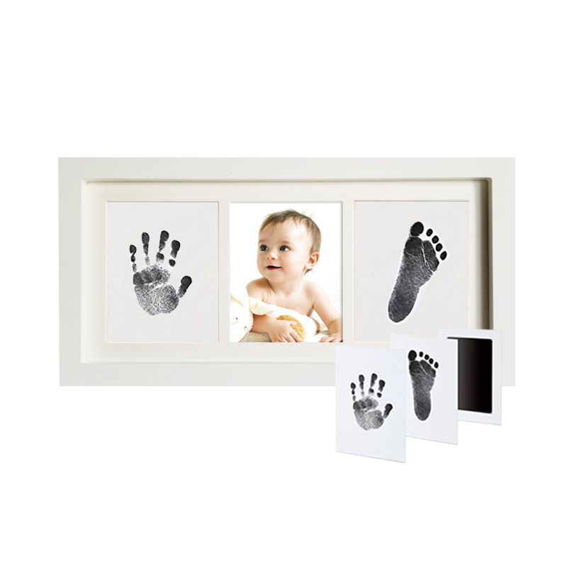 Classic 2pcs Photo DIY Foot Frame For Clay Baby Handprint and Footprint Picture Photo Frame For Newborn Baby