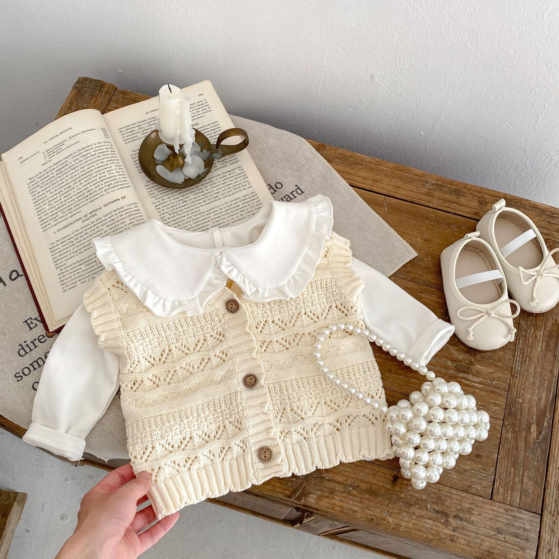 Boys and Girls Baby Crocheted V-neck Knitted Cardigan Sweater Vest Coat Baby Girl Clothes 0-3 Months