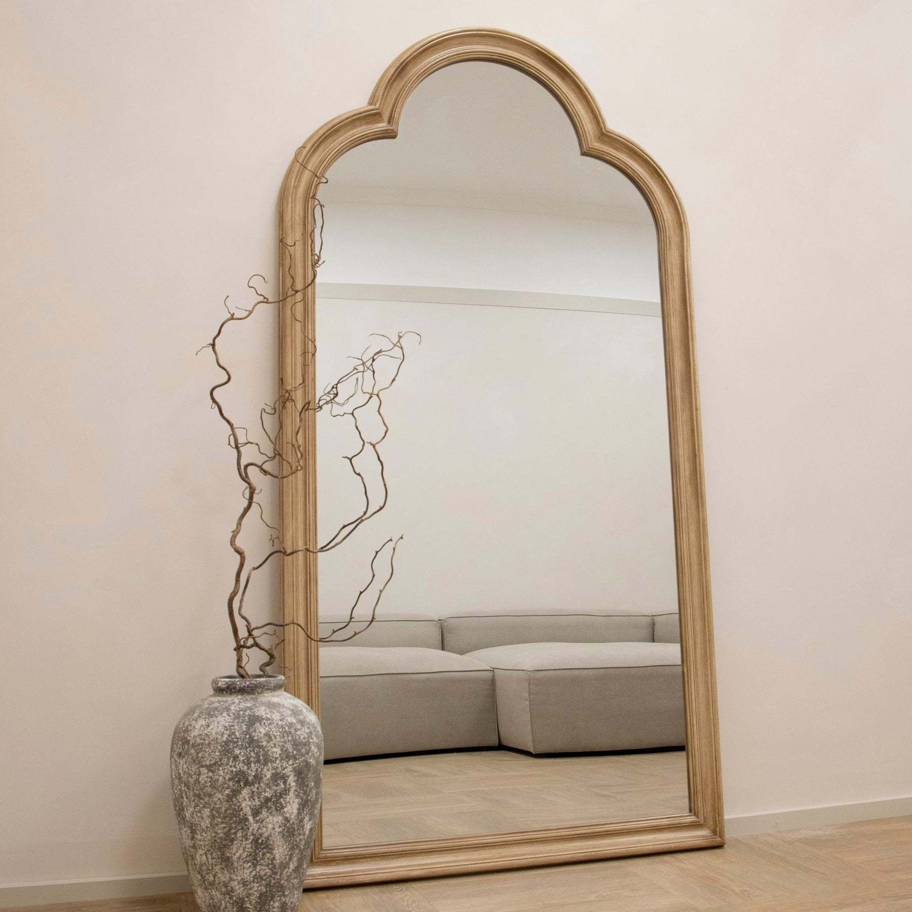 Natural Wood Wall Mirror Decorative Silver Mirror Framed in Modern Rustic or Europe Style for Home Decor for Living Room