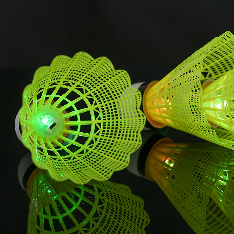 Badminton Sets LED Shuttlecock Colorful Dark Night LED Badminton Glow In Dark Colorful Flash Shuttlecock