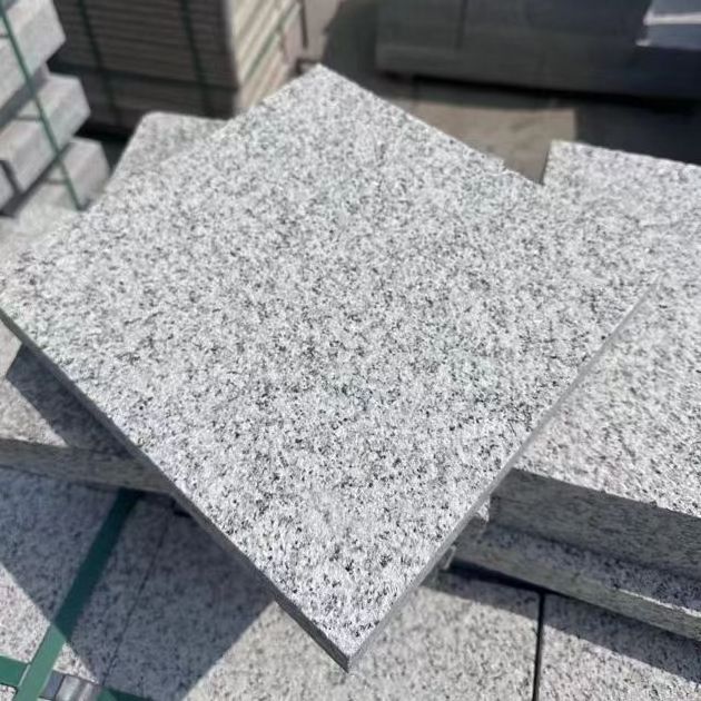 Outdoor Natural Split China Flamed Sesame gray Black Granite Slab Step Price