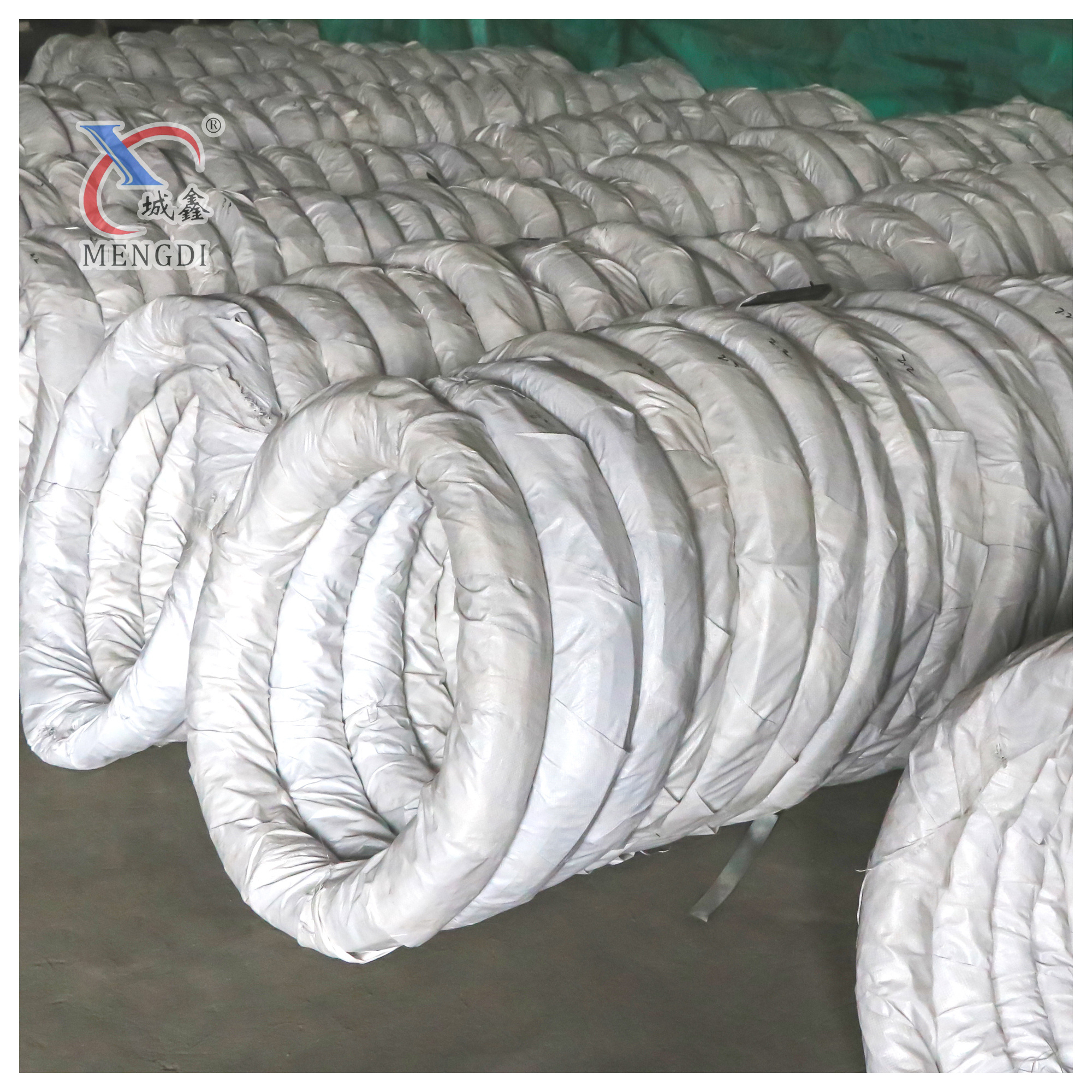 Binding Wire Hot Dipped Galvanized Iron Wire 8 6 Gauge 1.5mm 0.5mm Galvanized Wire UAE