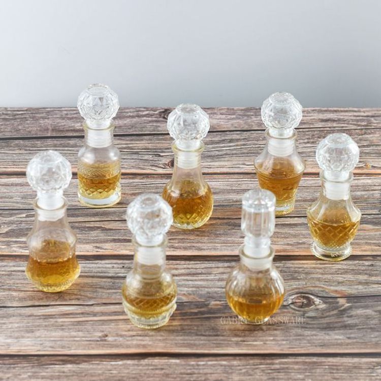 Mini Liquor Decanter Glass Small Shot Bottles Mini Salad Dressing Decanter Empty Mini Alcohol Bottles with Glass Stopper