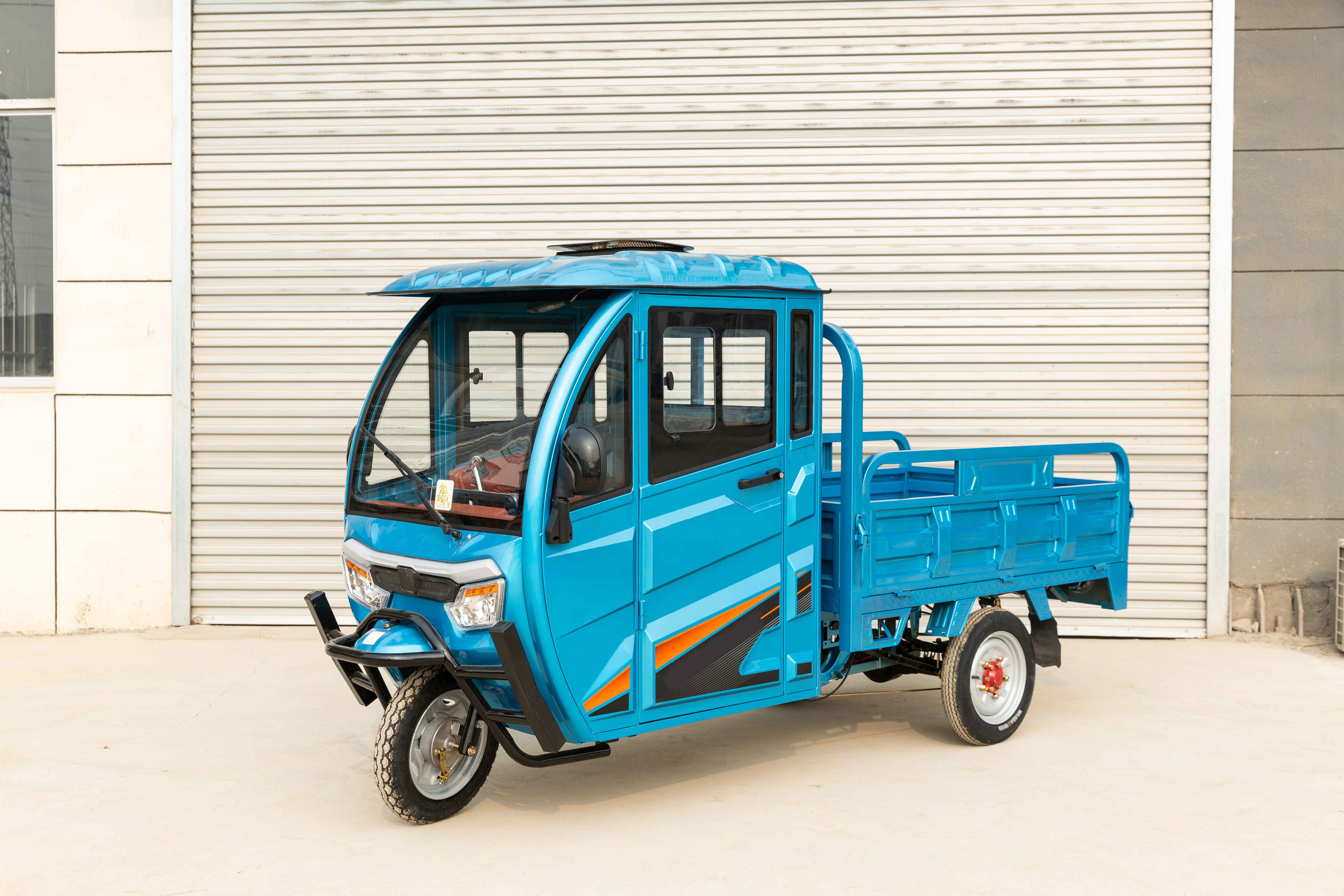 2000w 3000w 72V 52Ah Lead-acid battery eec/coc electric bike 3 wheels tricycles with roof