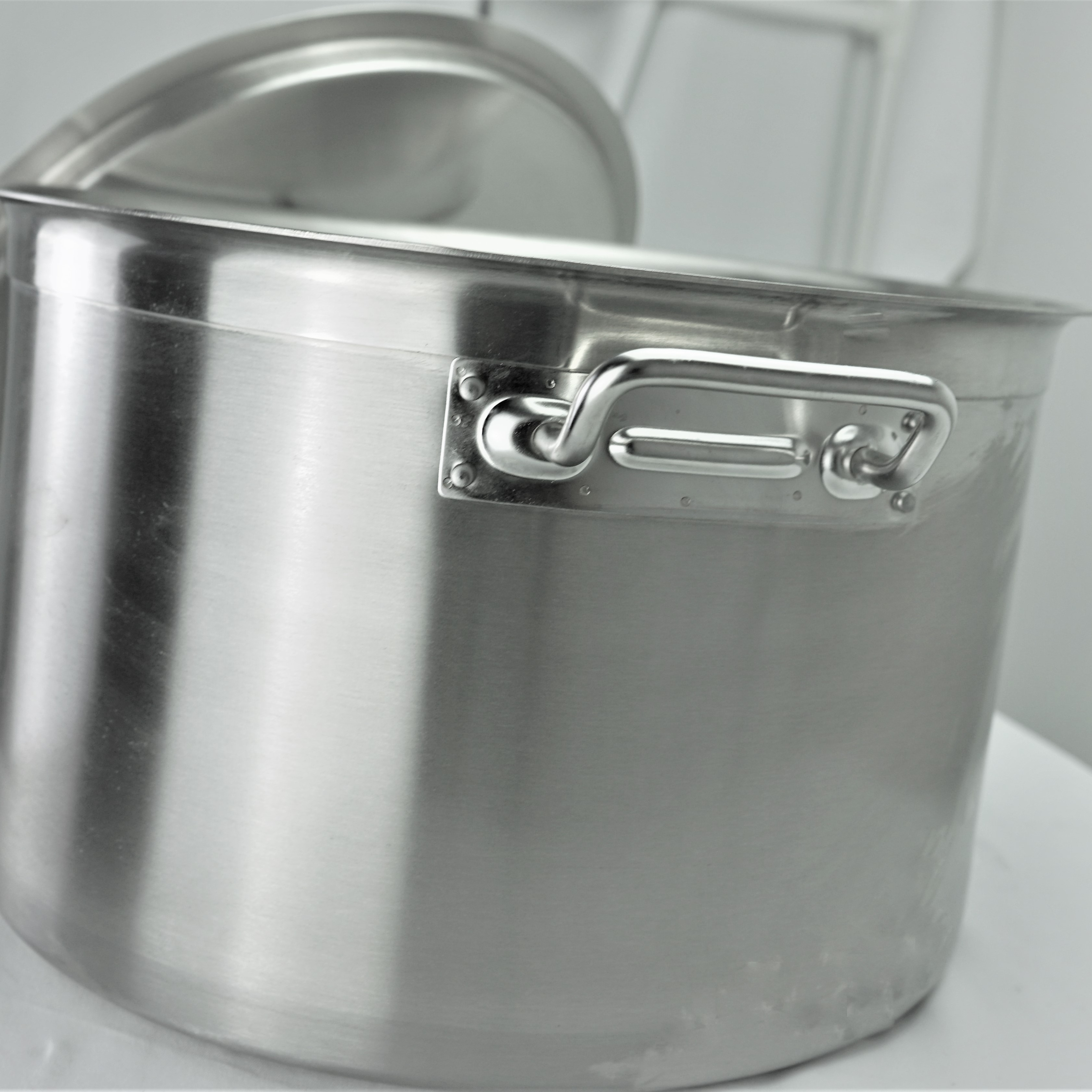 3-ply Bottom StainQuality Strictly Straight Shape Stainless steel short body pan  Cookware Sets