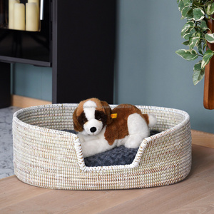 Wholesale White seagrass handwoven pet bed seagrass wicker dog cat bed with cushion eco friendly from pet supplies factory