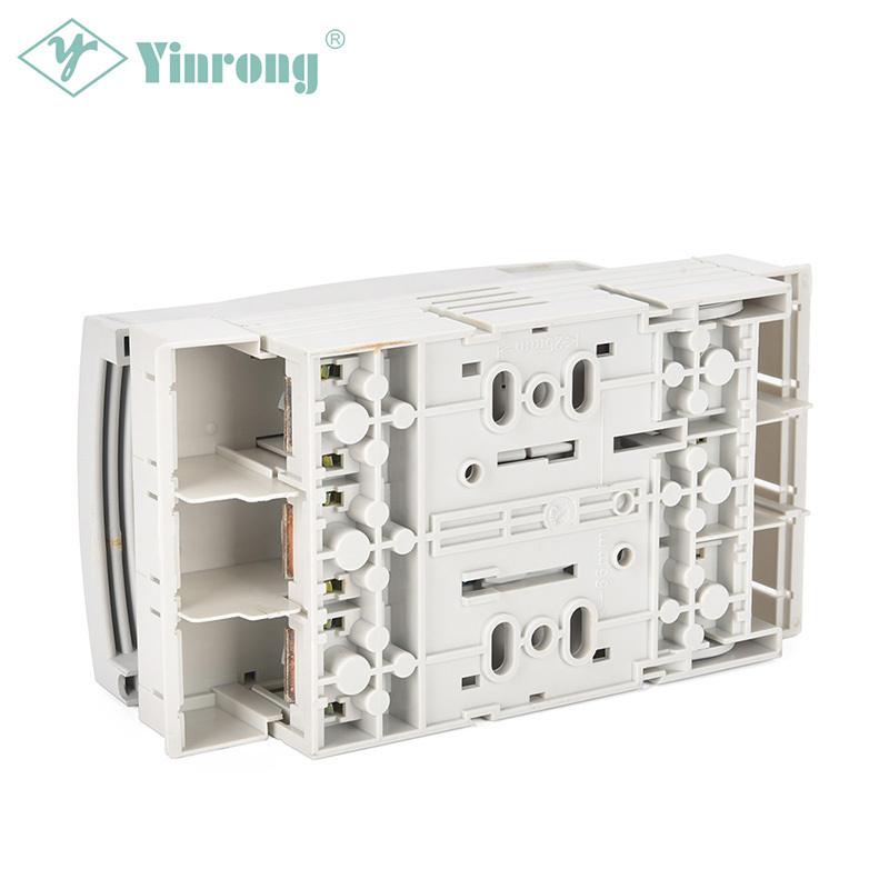 Yingrong HR17 690V 160 250 400 630A matched with NT series fuse type isolating switch fuse switch disconnector