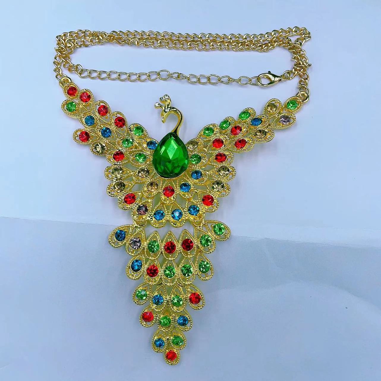 Exaggerated Exquisite Peacock Full Diamond Necklace Women Vintage Zinc Alloy Clavicle Chain Sweater Chain Brooch Wholesale