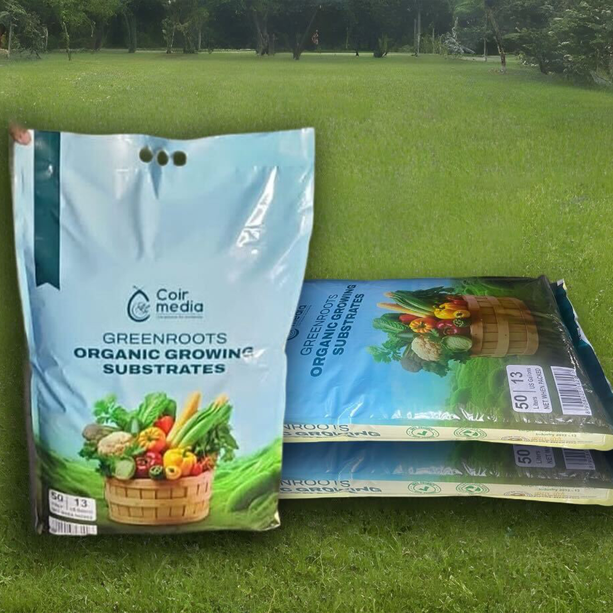 Organic Growing Substrate contains cocopeat, coco chips, perlite and NPK Ideal for a wide range of plants 50L