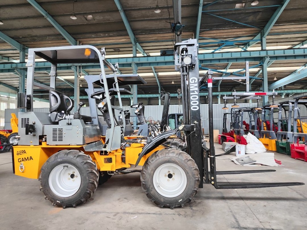 Kubota Euro V EPA engine Beekeeper forklift truck with side shifter