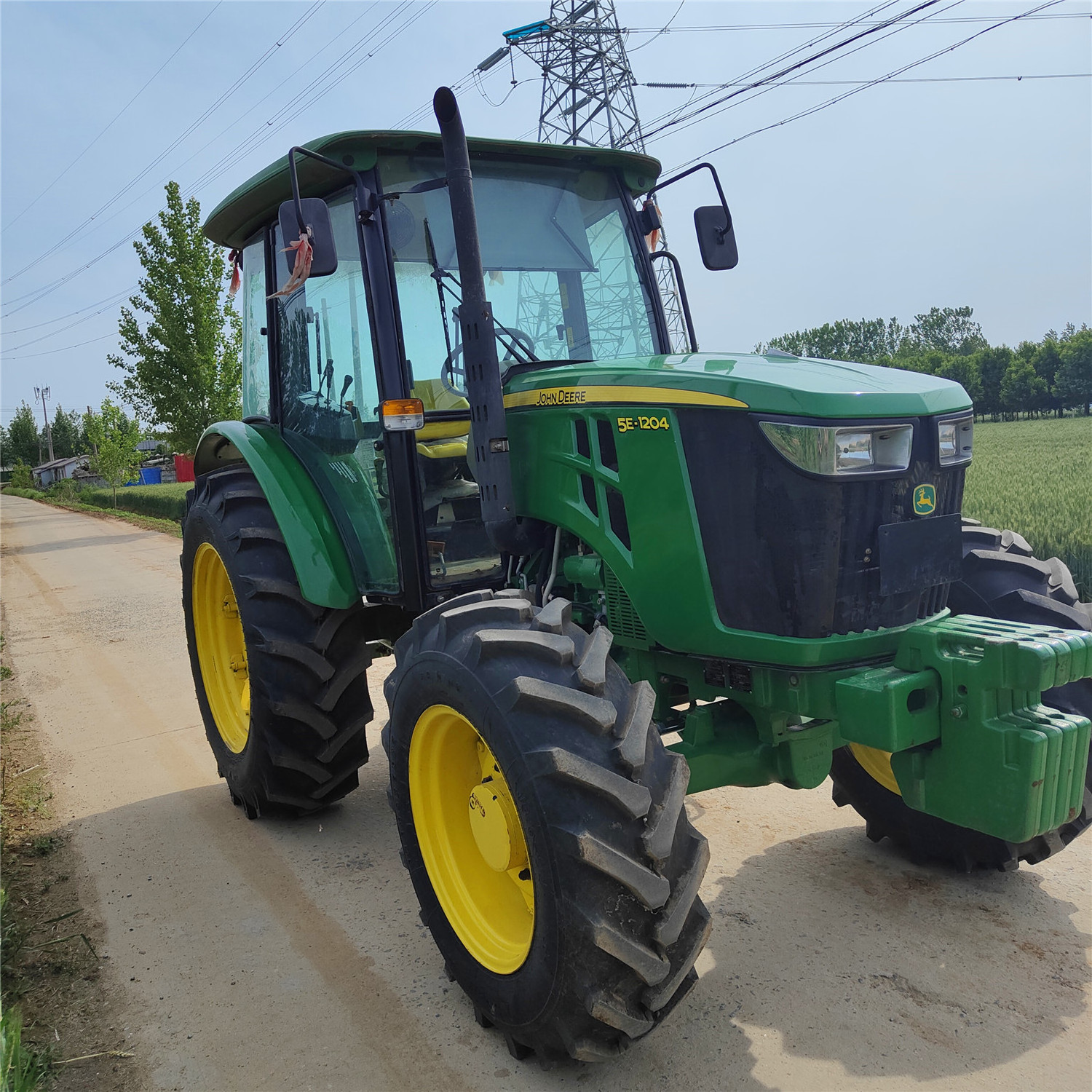 used John and Deeer tractor 70hp 110hp 120hp 100 horse power-4 wheel drive agricultural farm tractor for sale