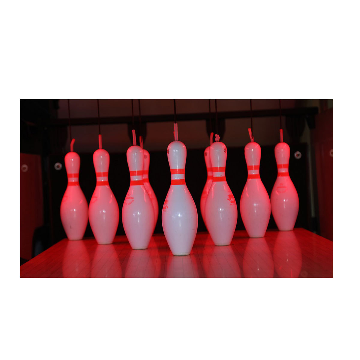 New High Quality bowling alley 4-8 bowling lanes equipment Adult Children bowling machine