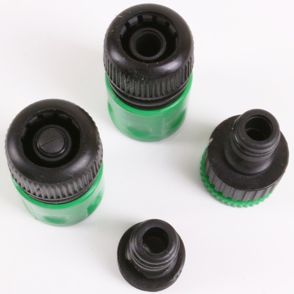 4PCS Pack Universal Garden Watering Water Hose Pipe Tap Plastic Connector Adaptor Fitting