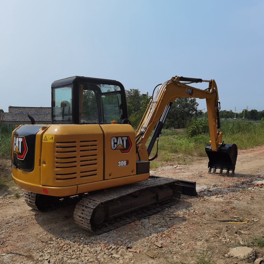 Used Japanese crawler CAT306E small used excavator CAT306ewith diesel engine in perfect condition best price on sale cargo truck