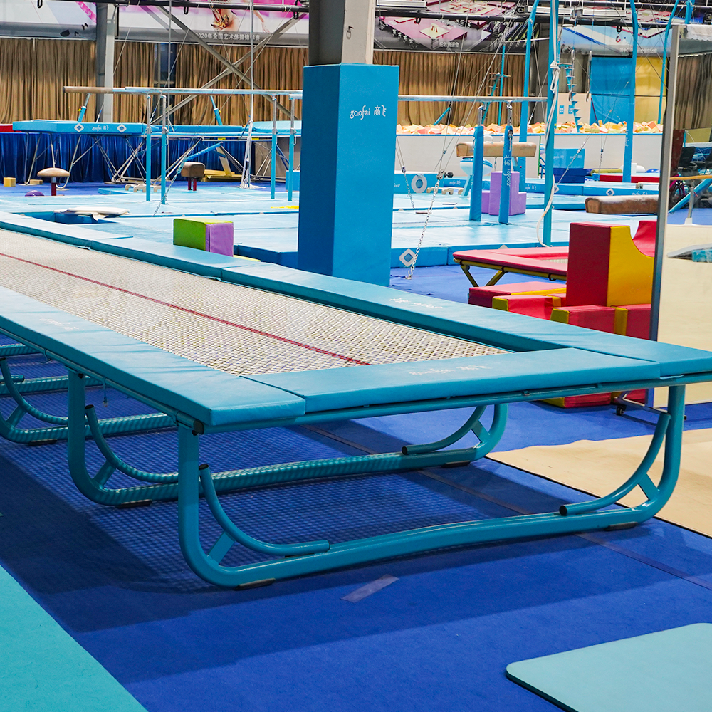 Gaofei High Quality Tumbling Trampoline Customized Size Trampoline Tumble Track Long Trampoline For Gymnastic Training