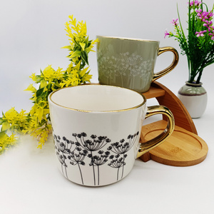 Set Of 2 Couple Mug Design Flowers Pattern Spring Subject Golden Handle Electroplate Gift Set Pack Ceramic Mug