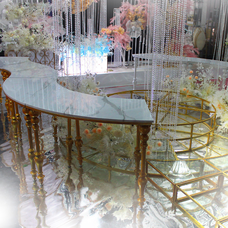 Luxury New Metal White Wedding Half Round Hotel Dinner Table For Event Serpentine Wedding Table