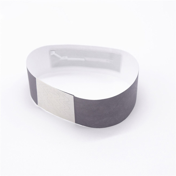 Custom logo smart paper wristbands low price t5577 rfid pairable tyvek bracelet tk4100 em4100 125kh