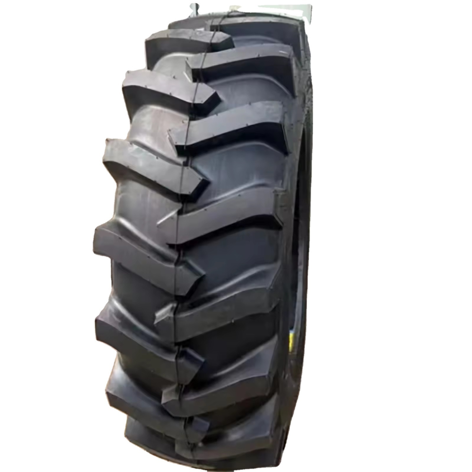 MTZ Farm Implement Tire 18.4-26 18.4-30 18.4-34 18.4-38 18.4-42 Agricultural Machinery Parts Tire Tractor