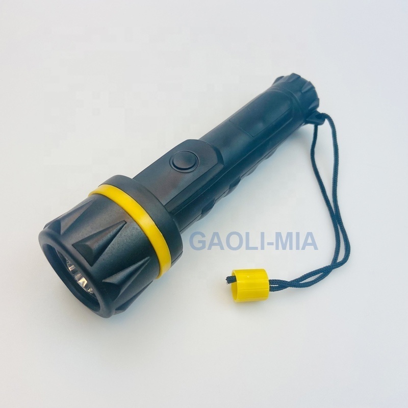 CHEAP 3LED RUBBER FLASHLIGHT 1 YELLOW BULB TORCH 2 AA BATTERY OPERATED Plastic  TORCH