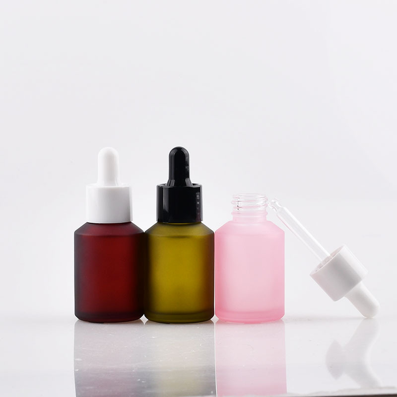 Skin Care Packaging Serum Bottle 20ml 30ml Amber Clear Cylinder Slanted Flat Shoulder Beard Essential Oil Glass Dropper Bottle