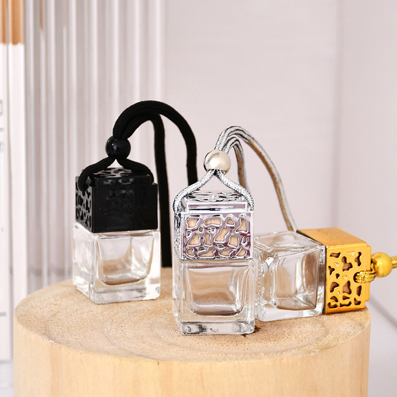 Mini Round 8ml 10ml Air Freshener Empty Diffuser Glass Bottle Logo Cube Hanging Car Perfume Diffuser Bottle Hanging