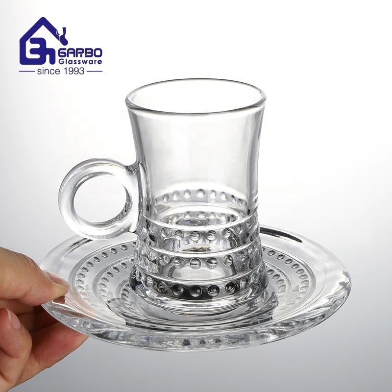 Factory Wholesale 4 Engraved Designs Arabic Middle East Glass Cup Tea Mug With Saucer 6 Pcs Set