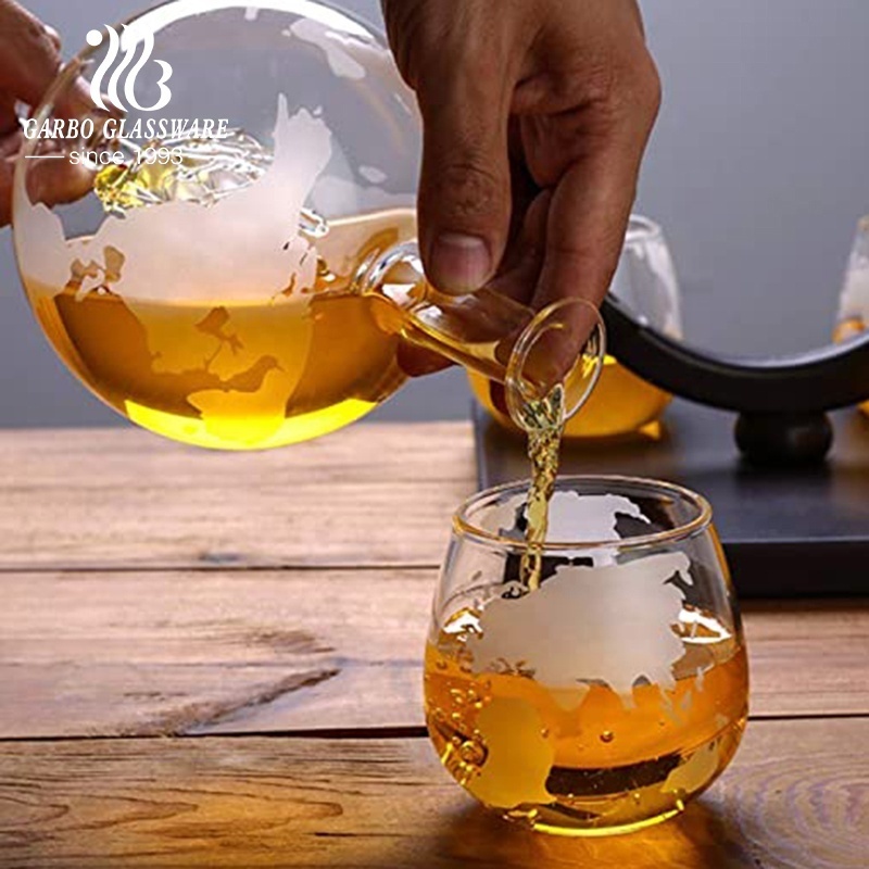 Popular Hot Sale New Product Vodka plane ship Glass Wine Whisky Globe Decanters With 2 4 Whiskey Glass With Funnel and Spigot