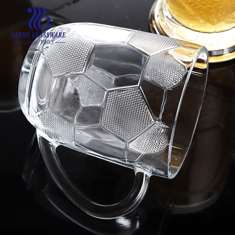 Wholesale beer glass tumbler large 14oz soccer design lager cup beer stein unique embossed beer glass mug for pub bar serving