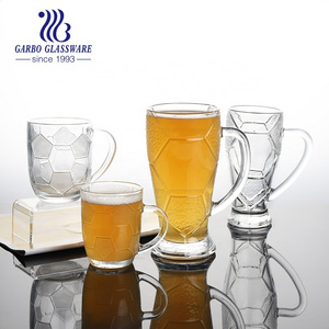 Wholesale beer glass tumbler large 14oz soccer design lager cup beer stein unique embossed beer glass mug for pub bar serving