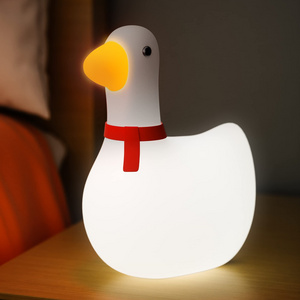 Kids Night Light Motion Sensor Solar Indoor Lights Cute Silicone Tischlampe Goose Nursery Inductance Lamp for Baby and Toddler