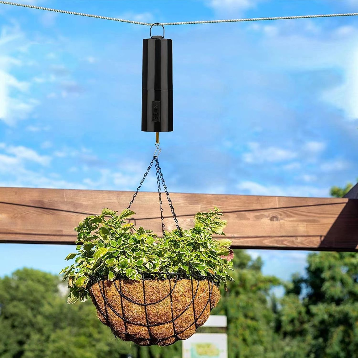 Hanging Black Rotating Motor For Wind Spinner And Wind Chimes Battery Operated Wind Spinner Rotator Garden Decor Accessory