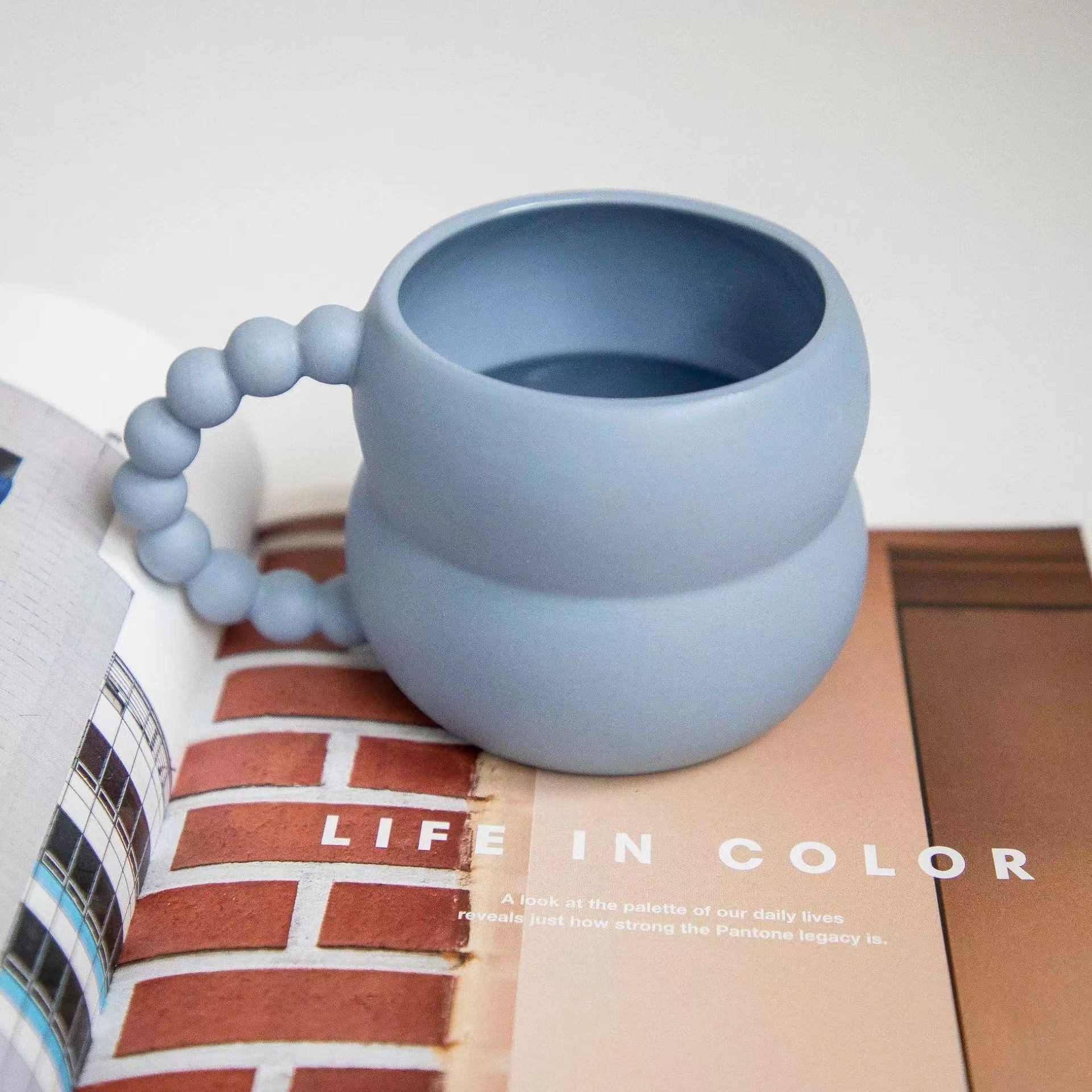 Nordic ins style beige/blue ceramic chubby mug high quality novelty coffee milk cup for couples household