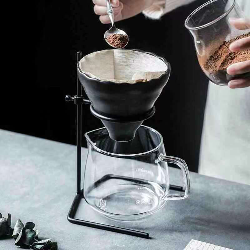 Hot selling black/white pour over coffee filter display stand rack metal with filter basket cup coffee tool sets for camping