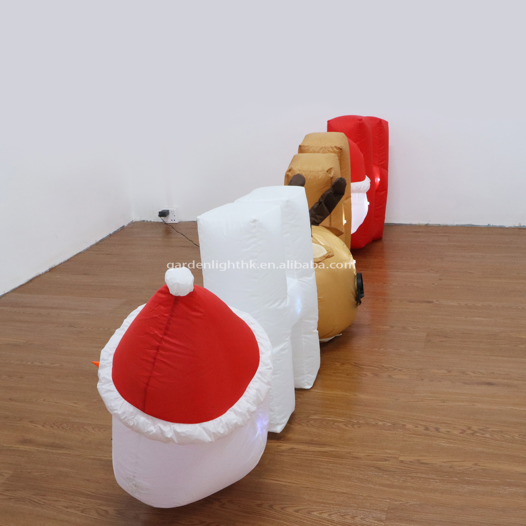 Christmas outdoor  8FT  Inflatable HOHOHO   - Santa/Deer/Snowman heads are in 3D with white lights