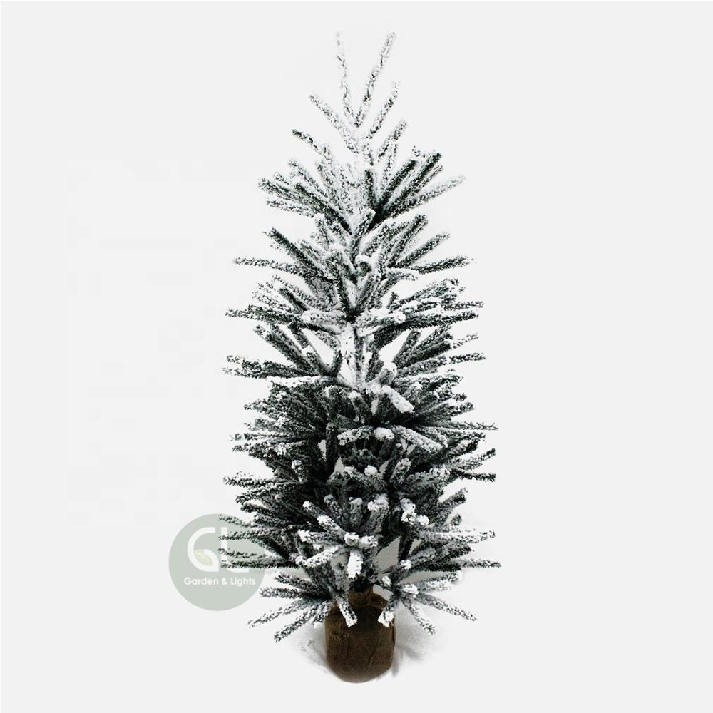 High quality lighted green potted christmas tree, snow needle pine christmas tree, flocked christmas tree