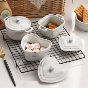 Personalized food warmer marble glazed small hot pot ceramic casserole with lid