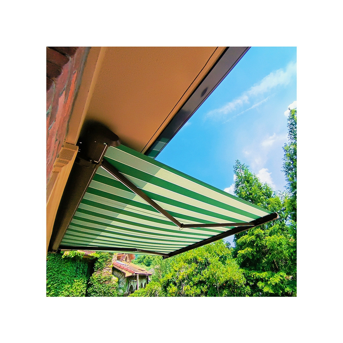 Garraf Outdoor Motorized Retractable Canopy Sunshade Crank Arm Awning Aluminum Patio Awning