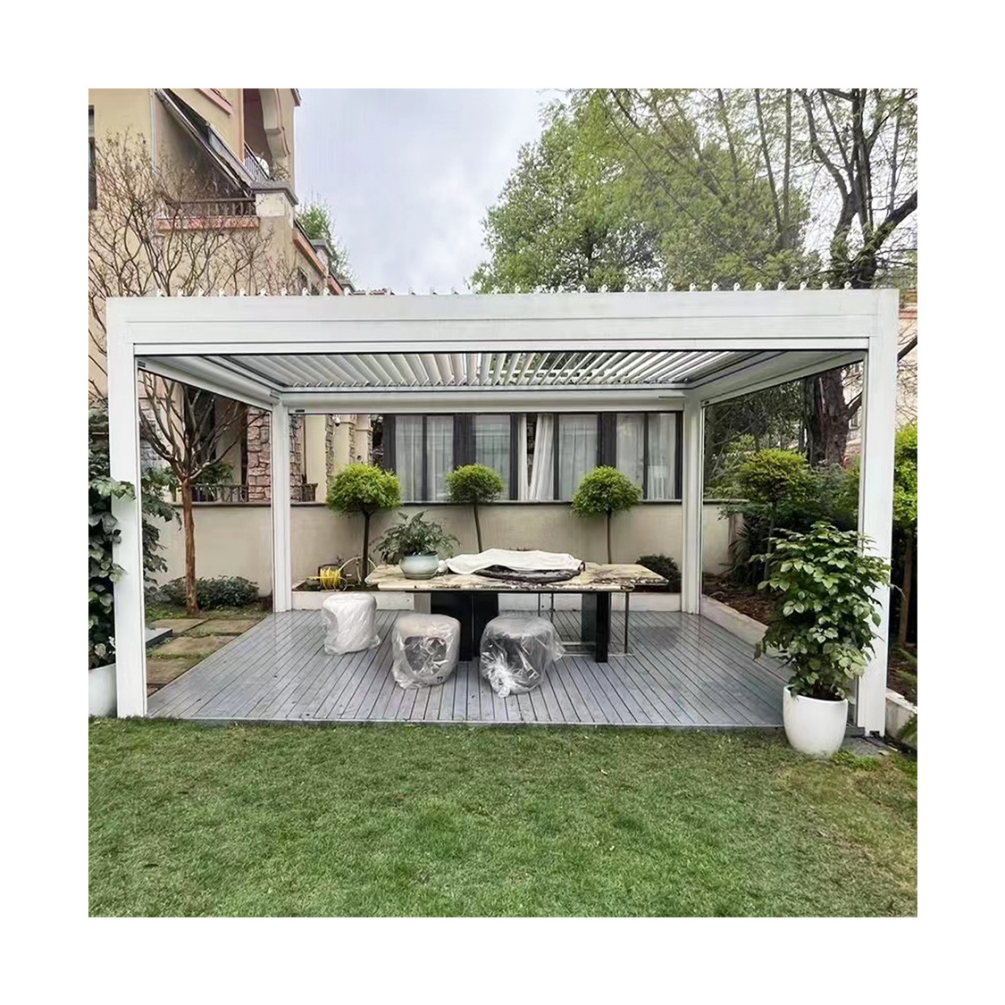 3x3 3x4 4x4 6x4 m OEM Factory Modern Outdoor Bioclimatic Pergola Aluminum Louver Pergola Gazebi Gazebo