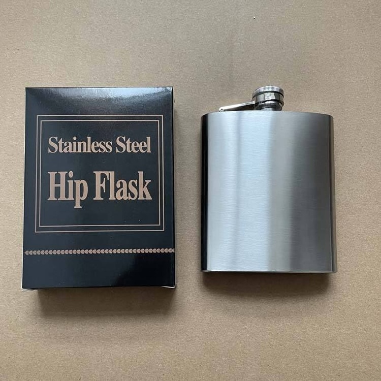 Custom Logo Portable Stainless Steel Hip Flask Different Capacity for Male Alcohol Whisky Wine Pocket-Sized Pot Bottle