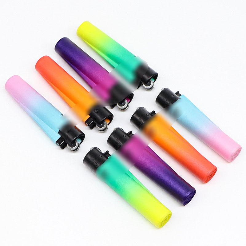 2024 New Cheap plastic Flint lighters with sanding wheels Other Lighters & Smoking Accessories gas lighter