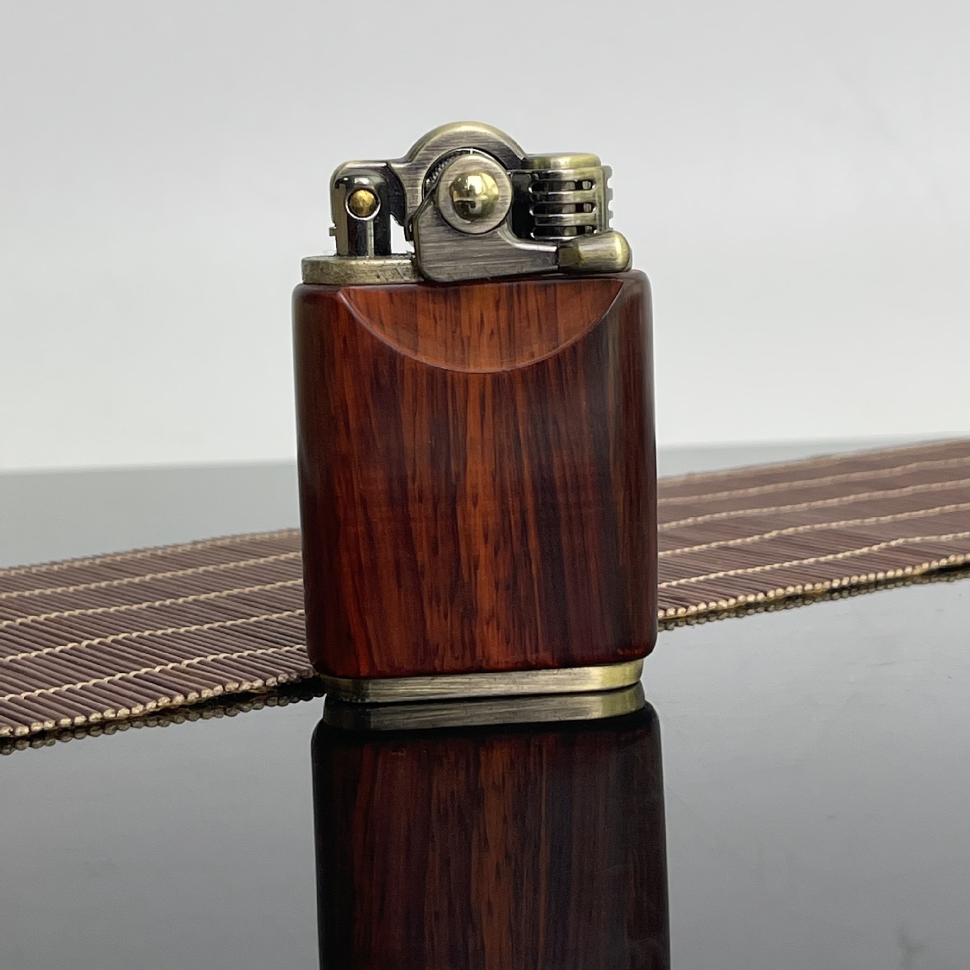 Sanj Kerosene lighter windproof rosewood retro wood personality creative cigarette lighter pure copper wood high quality lighter