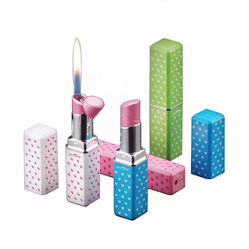 Hot selling easy to carry novelty  gas lighter torch lipstick lighters for woman