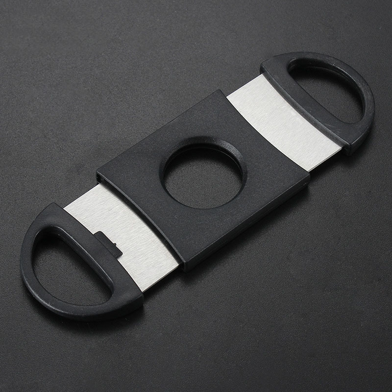 Factory wholesale Cigar accessory mini black plastic Stainless steel cigar clippers cutters