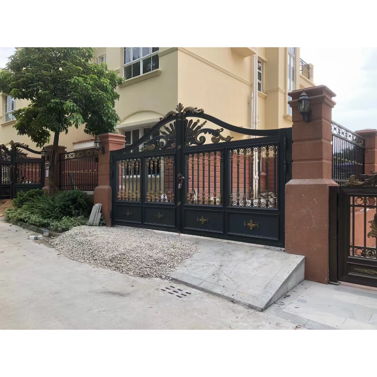 Garden Gates Automatic Swing Driveway Gate Gold Cast Aluminum Metal Aluminum Alloy Modern Electric Aluminum Gate Iron Pallet