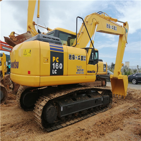 Used original Japan Komatsu PC130 excavator, Komatsu PC130  PC130-7 PC130-8 PC120 PC120-6 PC160 -7excavator in good condition